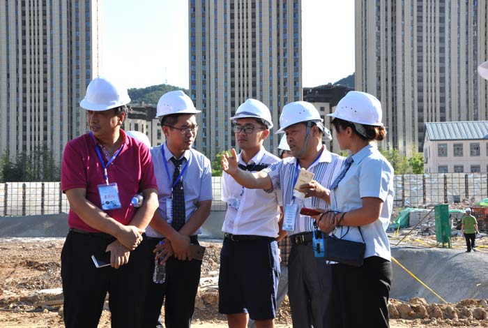 金秋送爽！乐天堂官网重装YTR300Dmax旋挖钻机大连推介会隆重召开